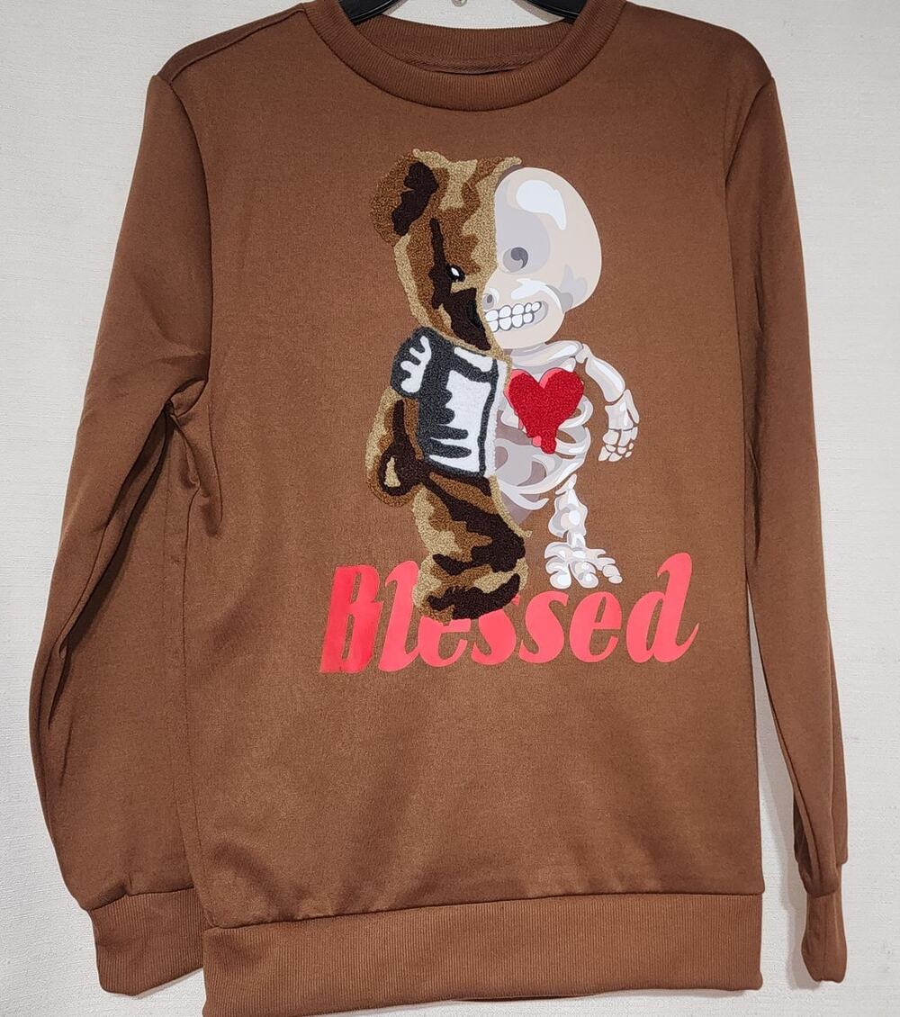 super massive teddy/skull bear sweatshirt size small
